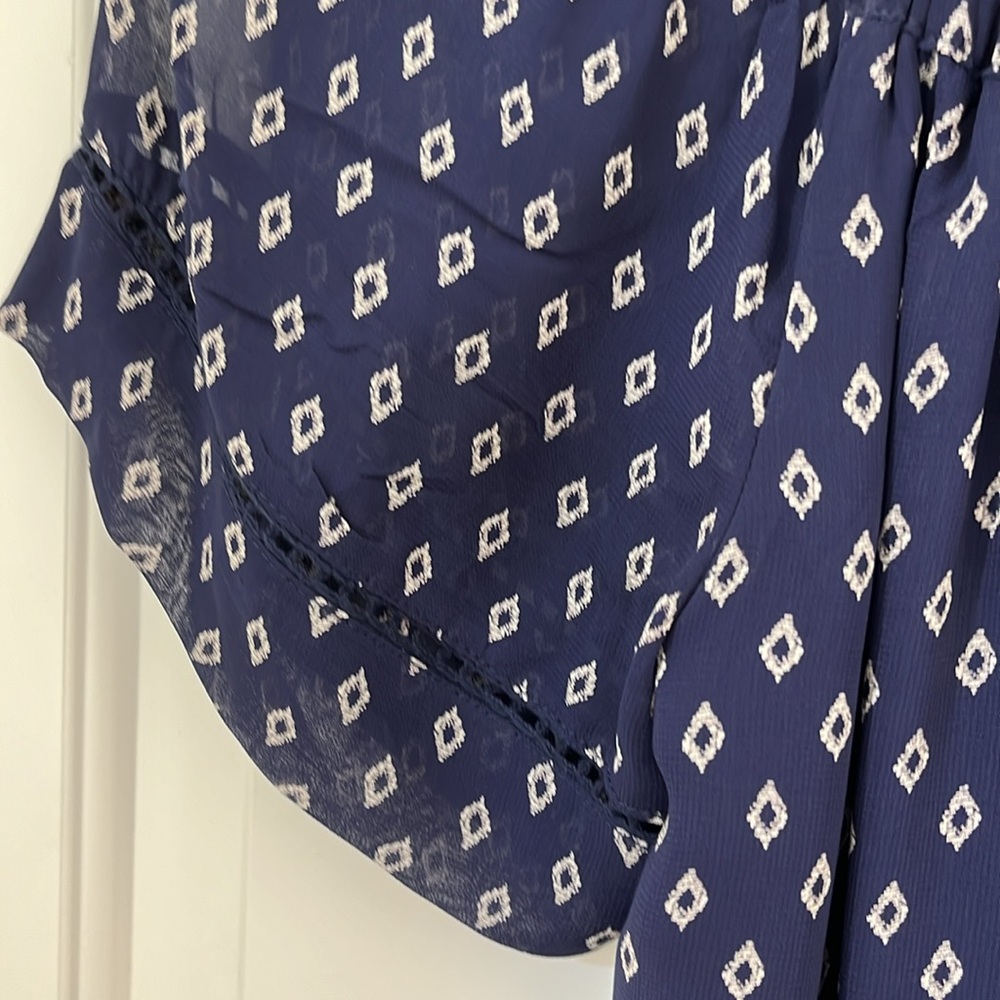 Lucky Brand rayon top S - Picture 7 of 7